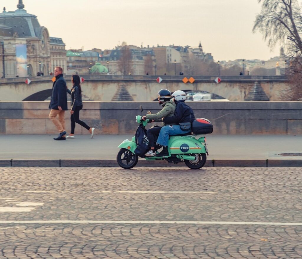 L'assurance, un cocon pour votre sérénité 18 Assurance moto scooter : comparatif tarifs