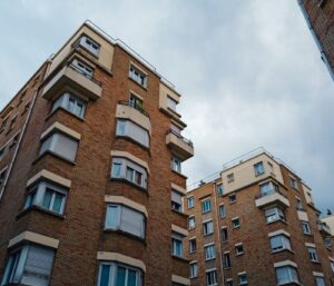 Les 5 meilleurs contrats d’assurance copropriété
